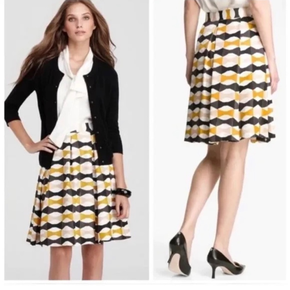 Kate Spade Jolie Silk Bow Print Skirt Size 10.